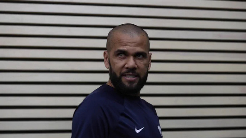 Dani Alves irá a juicio por presunta violación; deberá pagar 150 mil euros a la víctima
