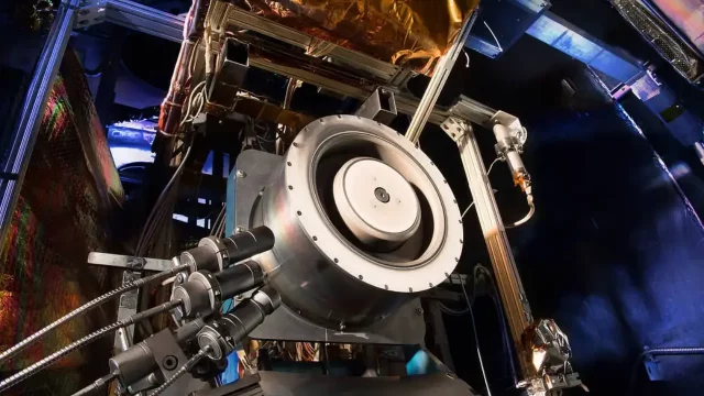 China anuncia el desarrollo de un avanzado propulsor de efecto Hall para misiones espaciales