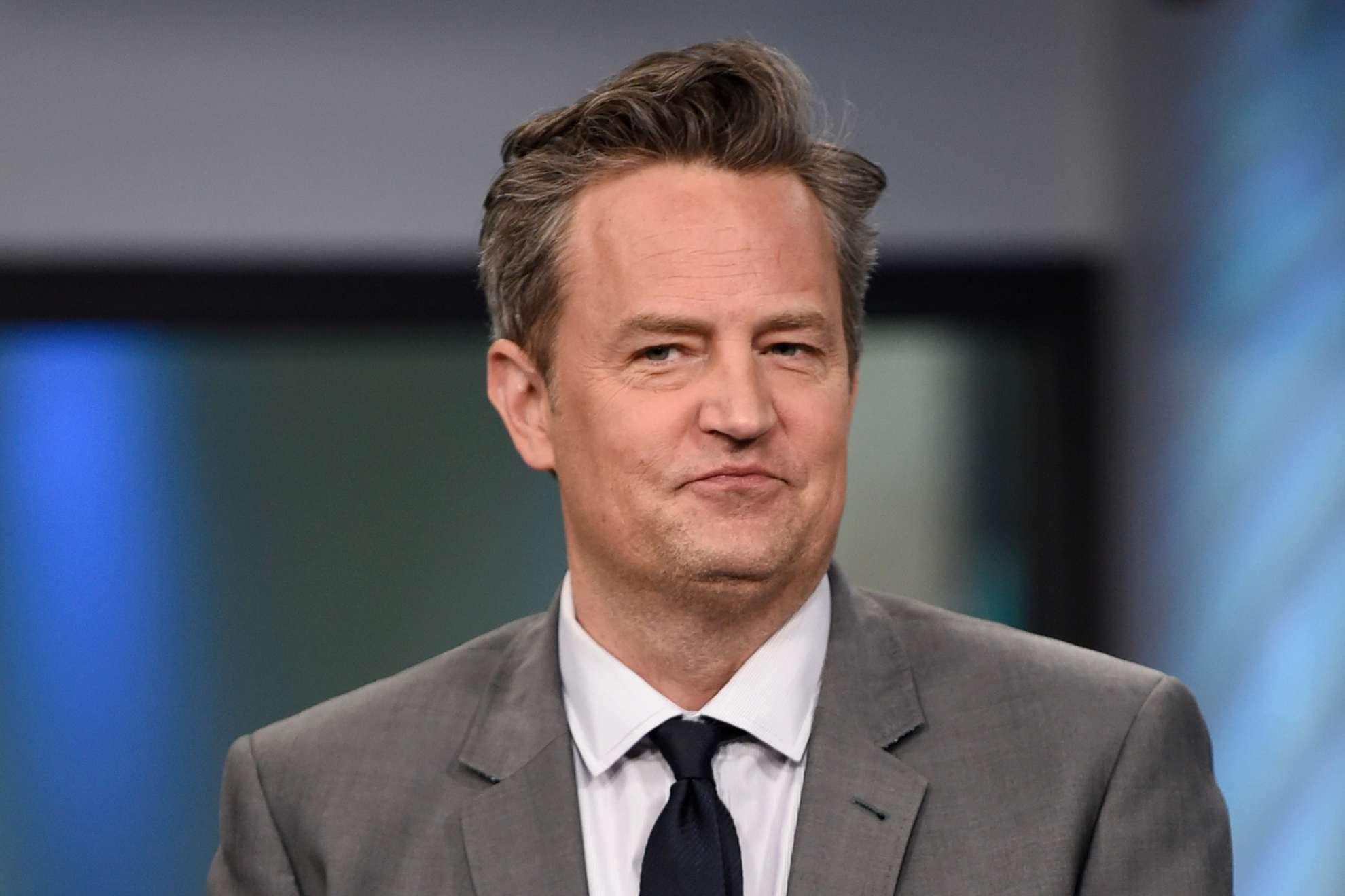 Detienen a 5 individuos vinculados con muerte de Matthew Perry; incluye doctores